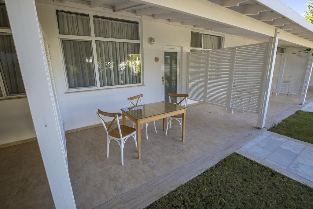 Palm Bay Beach Hotel Emecik Exterior foto